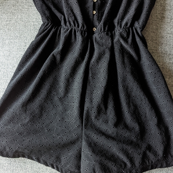 Black romper - Picture 7 of 10